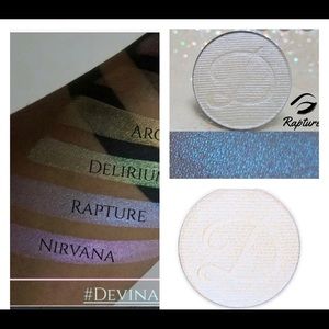 Devinah Cosmetics Highlighter Rapture BNIB
